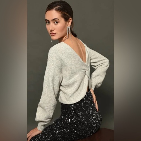 GREYLIN - Twist Back Sweater - light grey - small - Picture 1 of 8